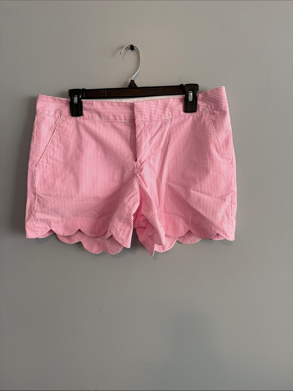 Lilly Pulitzer Pink Scallop-Hem Seersucker Shorts